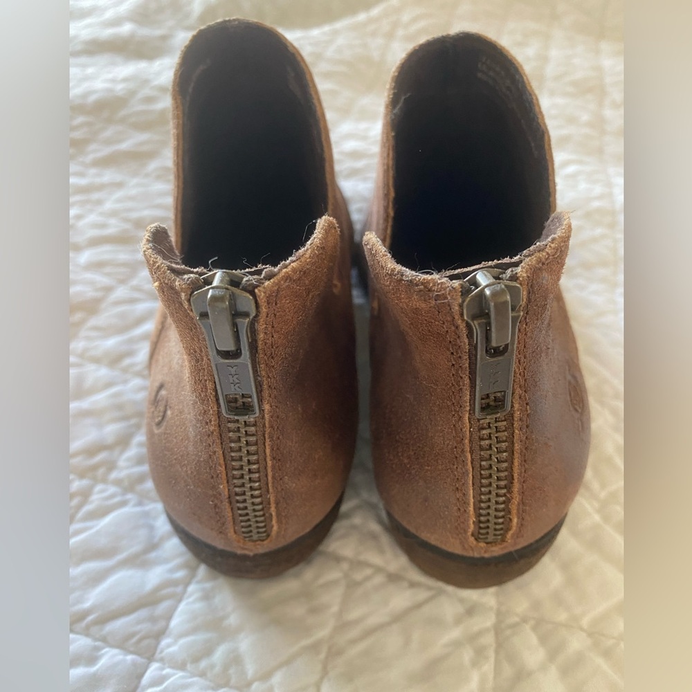 Born Kerri Ankle Boots - Picture 4 of 13